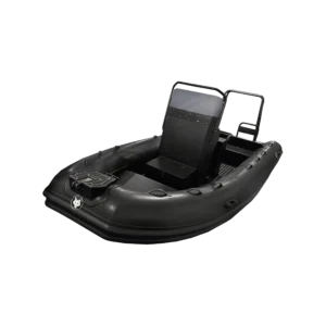 Svart ribbåt